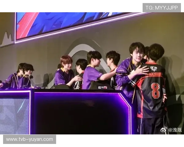 南京Hero久竞与杭州LGD.NBW老将对决，妖刀亮相